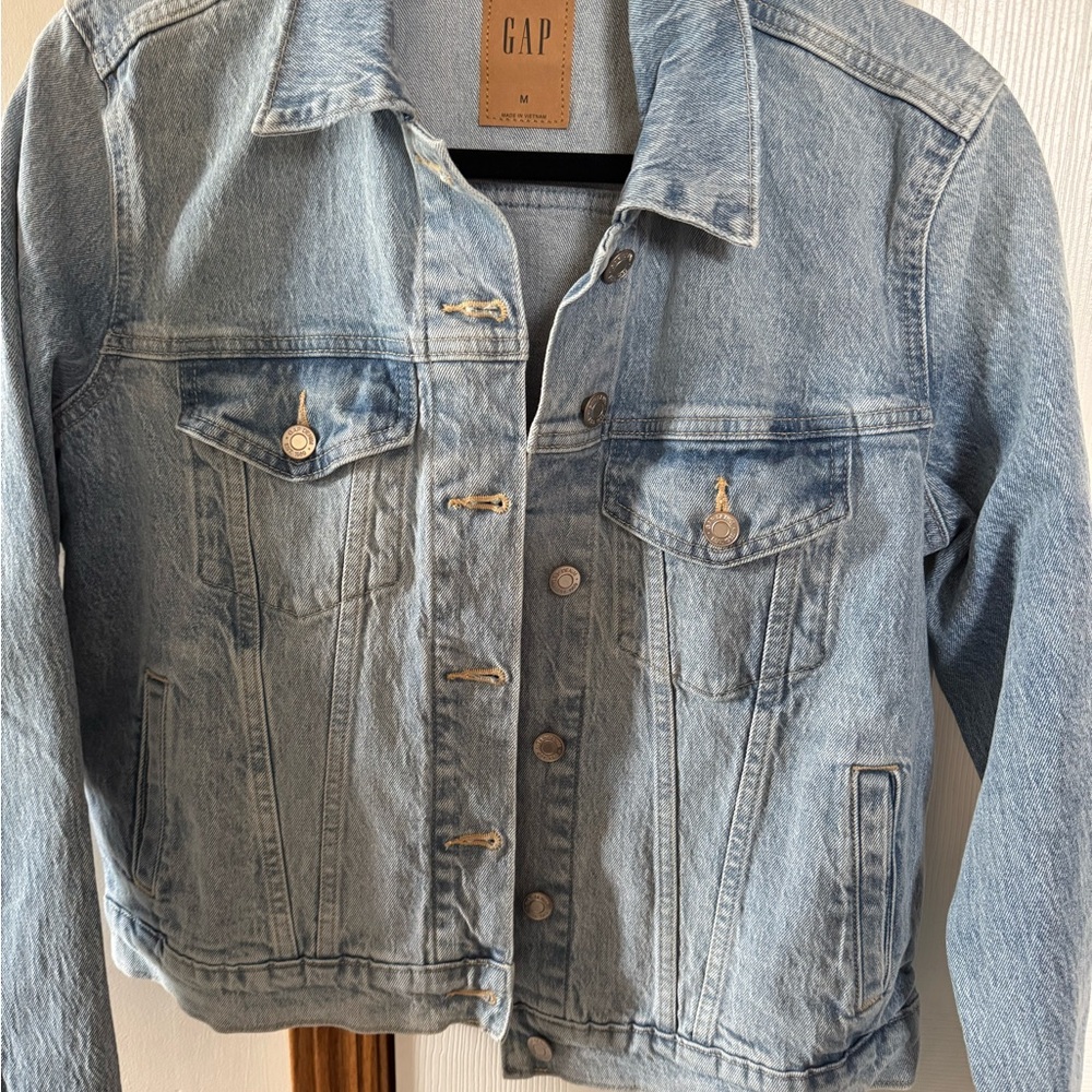 GAP Light Blue Icon Denim Jacket - Picture 2 of 6
